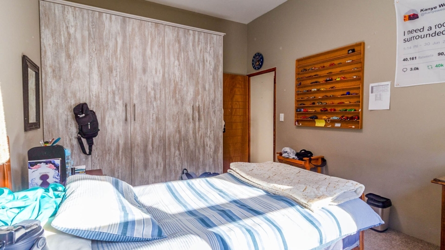 9 Bedroom Property for Sale in Onrus Western Cape